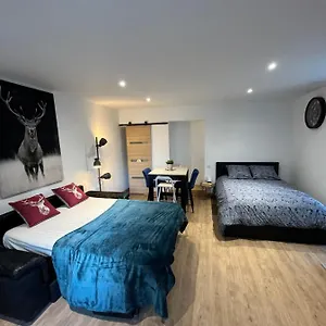 La Croisee Des Chemins Appartement